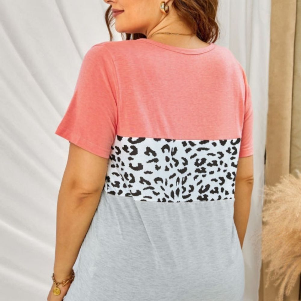 Plus Size Red Color Block Splicing Top - Picture 5 of 6